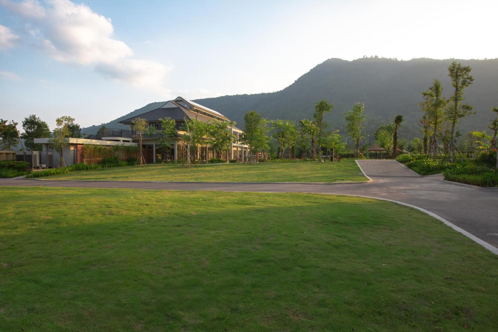 מלון Hòa Bình Mandala Retreats Kim Boi מראה חיצוני תמונה
